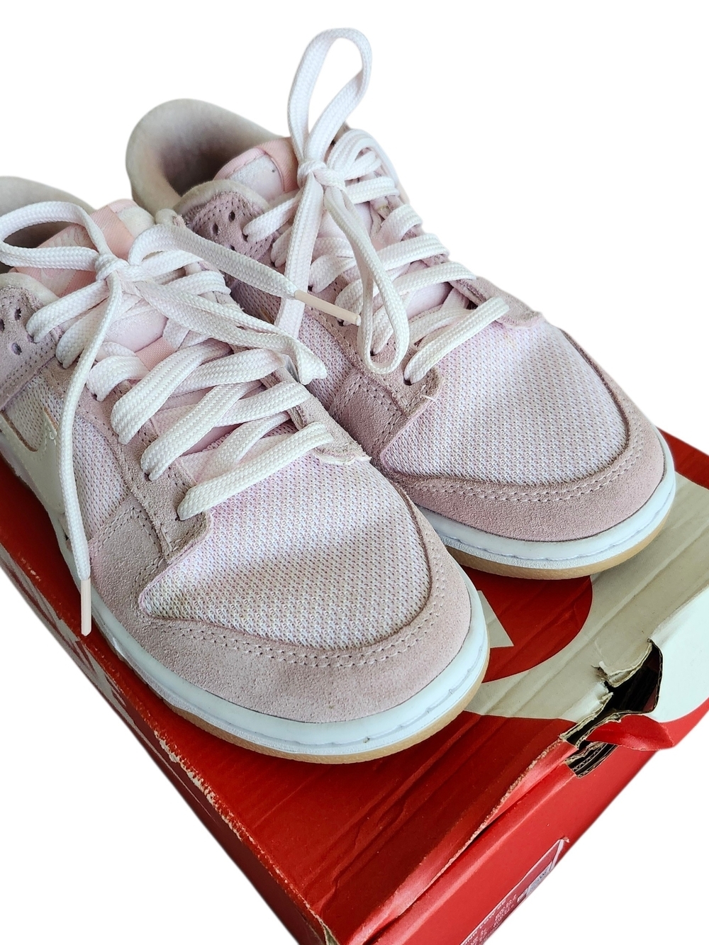 Nike Women's Suede Pink Teddy Bear Edition Low Dunks Size 7.5 - Picture 5 of 16